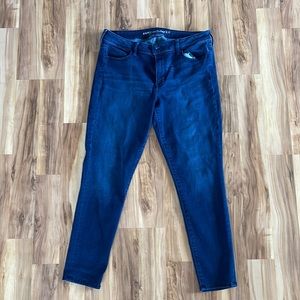 American Eagle Size 16